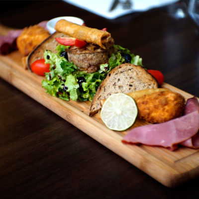 Entree_plancha assortiment au YAK_Restaurant_Steakhouse de Grenoble